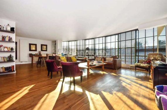 2 Bedroom Flat